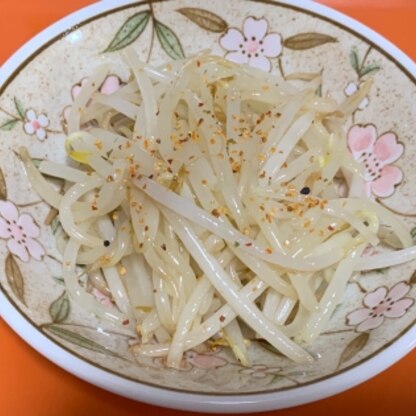 そのままでもすごく美味しかったですが、七味唐辛子をかけてみました！
すぐできてありがたいです！
また作りまーす！